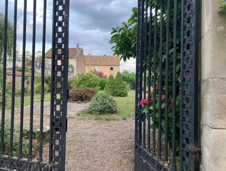 Les Jardins d'Élise, calme et verdure à Lure Lure  Exterior foto